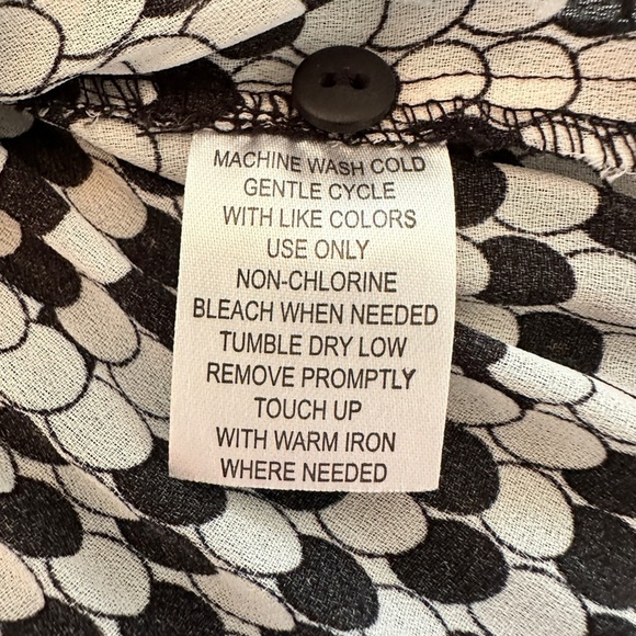 Allison Taylor Black and White Patterned Blouse women’s L - Picture 5 of 6